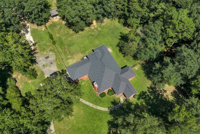 109 Devereaux Drive, Perry, GA 31069