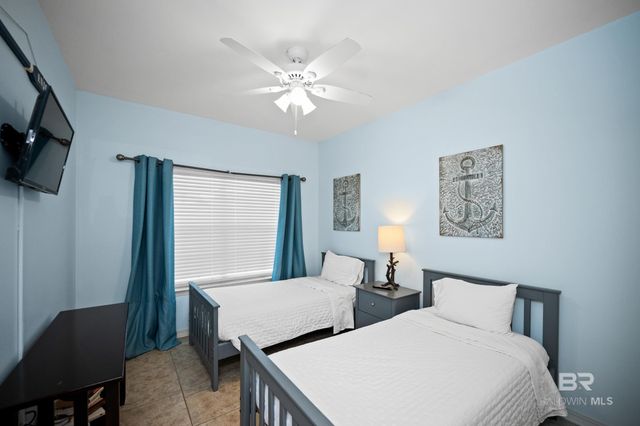 4375-B Lindsey Lane B, Orange Beach, AL 36561