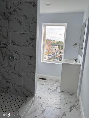 2505 E FEDERAL ST, Baltimore, MD 21213