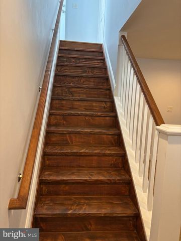 2505 E FEDERAL ST, Baltimore, MD 21213