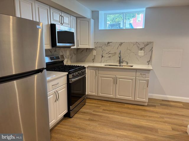 2505 E FEDERAL ST, Baltimore, MD 21213