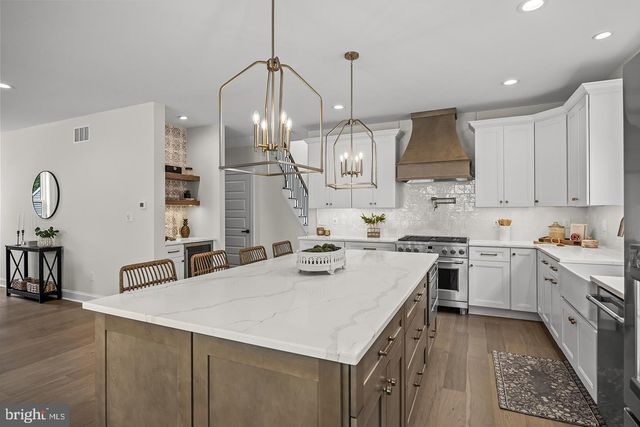 423 ALBANY AVE, Haddon Township, NJ 08108