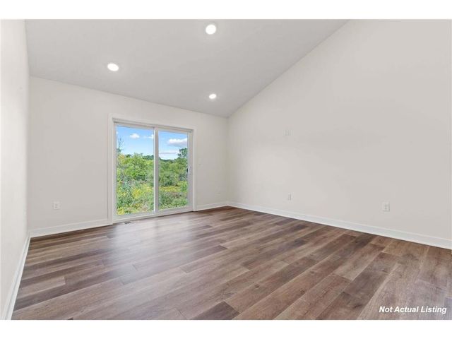 411 Finvold Street, Woodville, WI 54028