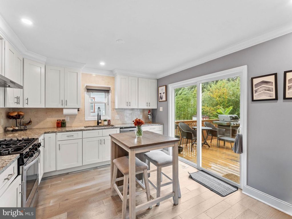 Image 29 of property listing at 114 E JEFFERSON AVE, Magnolia, NJ 08049