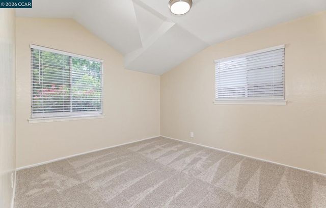 4300 42nd Ave, Sacramento, CA 95824