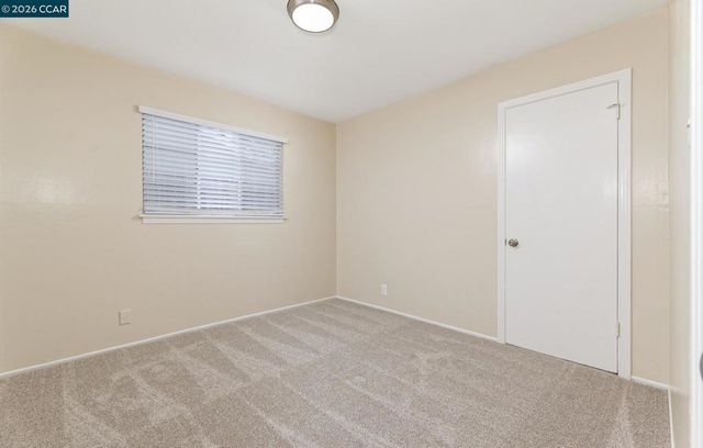4300 42nd Ave, Sacramento, CA 95824