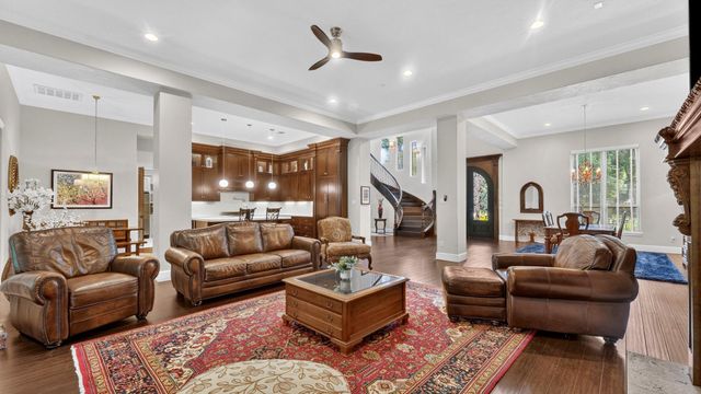 648 Nautica Lane, Montgomery, TX 77316