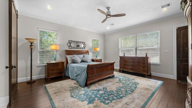 648 Nautica Lane, Montgomery, TX 77316
