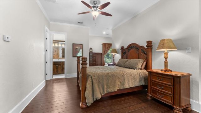 648 Nautica Lane, Montgomery, TX 77316