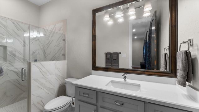 648 Nautica Lane, Montgomery, TX 77316