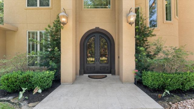 648 Nautica Lane, Montgomery, TX 77316