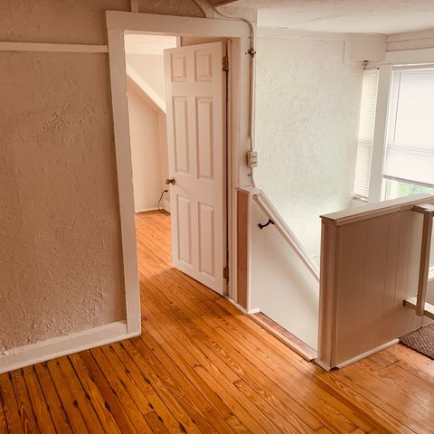 2900 ENOCH Avenue 1, Zion, IL 60099