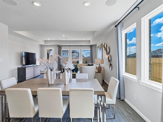 9727 Westminster Manor Drive, Cypress, TX 77433