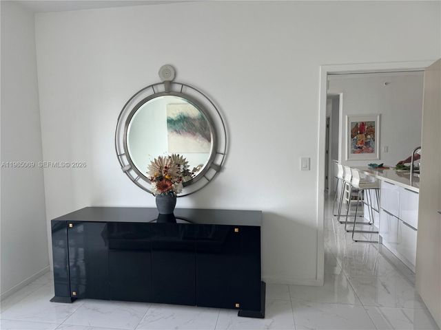 1111 SW 1st Ave 2622-N, Miami, FL 33130