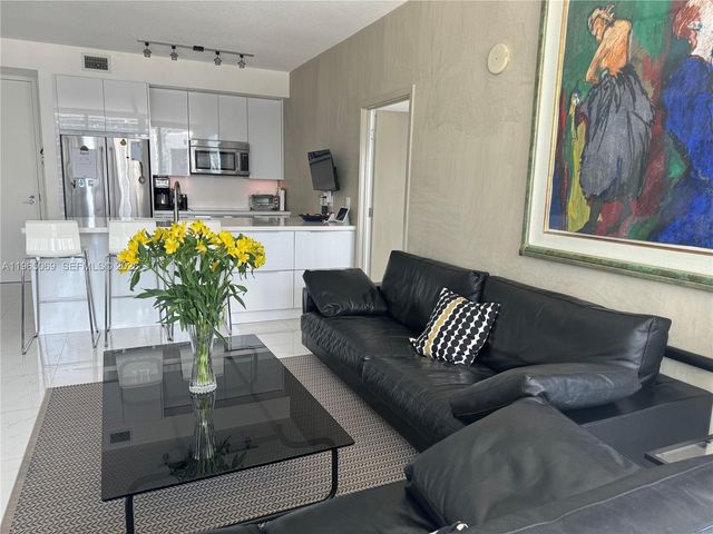 1111 SW 1st Ave 2622-N, Miami, FL 33130