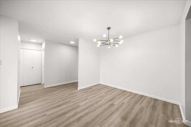 111 Acacia Drive 101, Indian Head Park, IL 60525