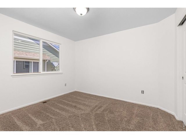 471 Homestead Ln, Johnstown, CO 80534