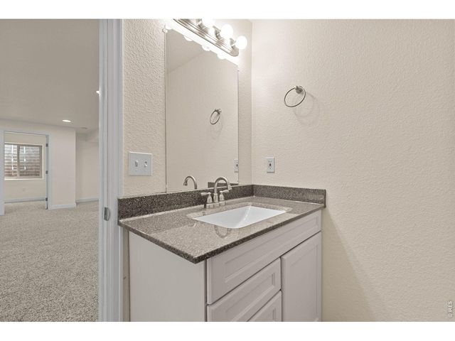 471 Homestead Ln, Johnstown, CO 80534