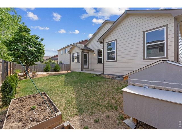 471 Homestead Ln, Johnstown, CO 80534