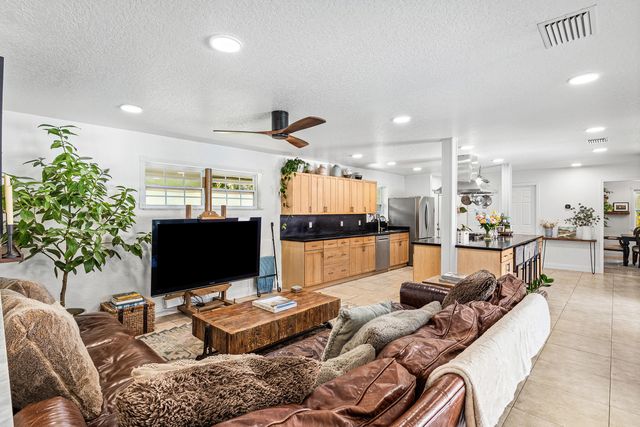 8811 Pinion Drive, Wellington, FL 33467