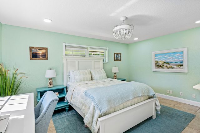 8811 Pinion Drive, Wellington, FL 33467