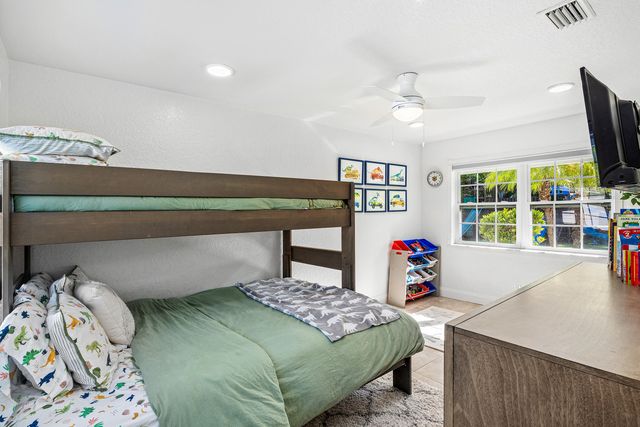 8811 Pinion Drive, Wellington, FL 33467