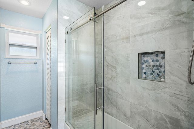 8811 Pinion Drive, Wellington, FL 33467