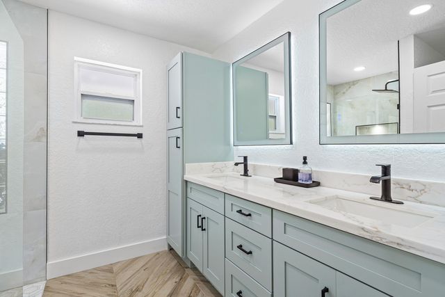 8811 Pinion Drive, Wellington, FL 33467