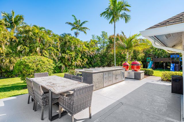 8811 Pinion Drive, Wellington, FL 33467