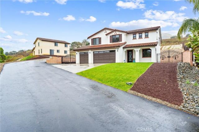 1993 Lyon Avenue, Riverside, CA 92503