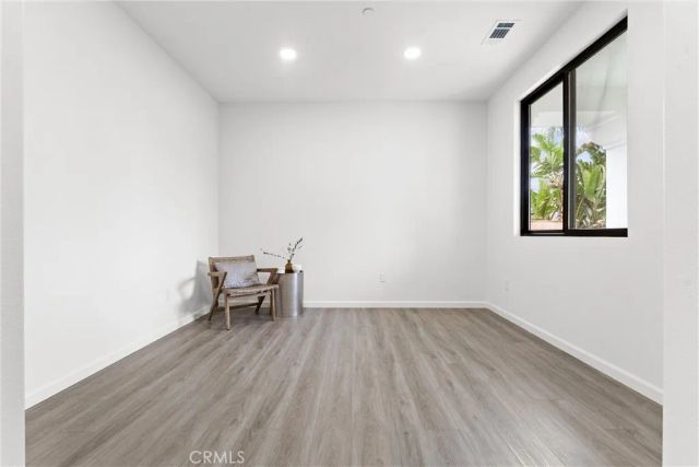 1993 Lyon Avenue, Riverside, CA 92503