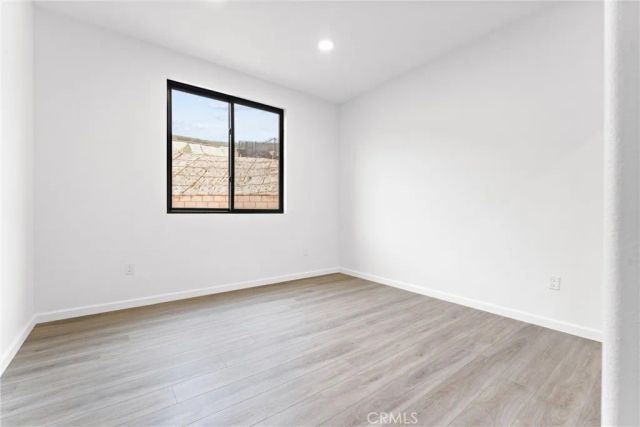 1993 Lyon Avenue, Riverside, CA 92503