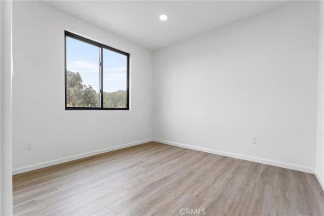 1993 Lyon Avenue, Riverside, CA 92503