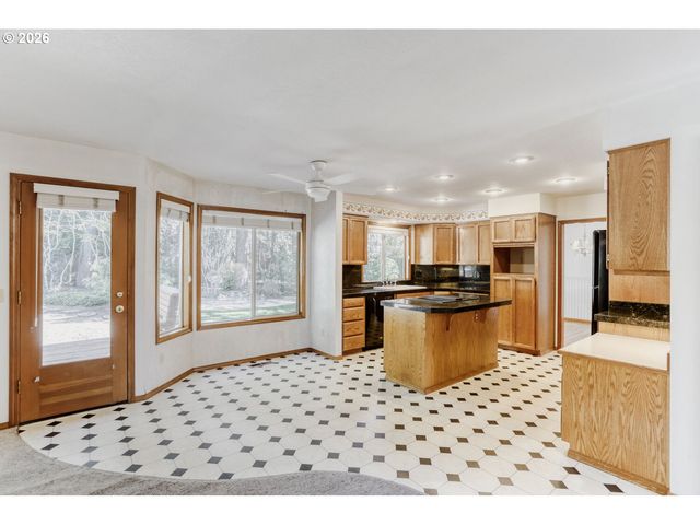 15035 Sw GEARHART Dr, Beaverton, OR 97007