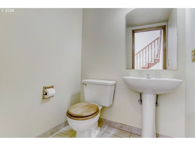 15035 Sw GEARHART Dr, Beaverton, OR 97007