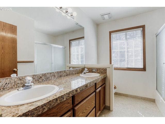 15035 Sw GEARHART Dr, Beaverton, OR 97007