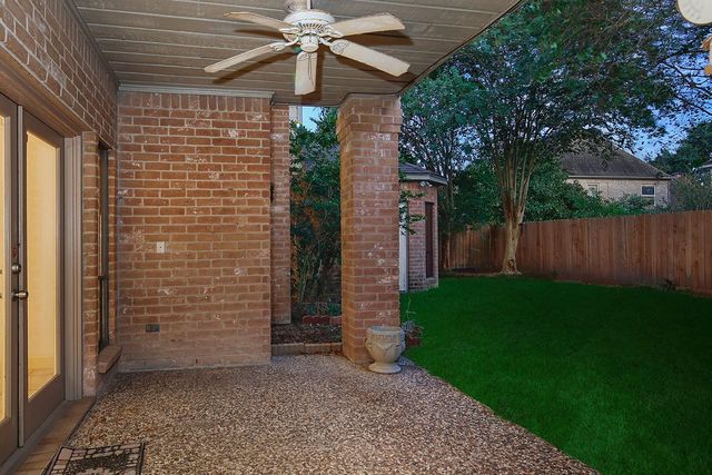 1111 Fleetwood Place Drive, Houston, TX 77079