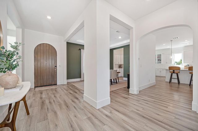 5970 Secret Preserve Ct, Rocklin, CA 95677