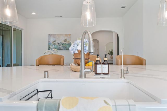5970 Secret Preserve Ct, Rocklin, CA 95677