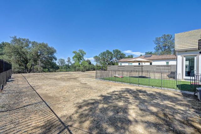 5970 Secret Preserve Ct, Rocklin, CA 95677