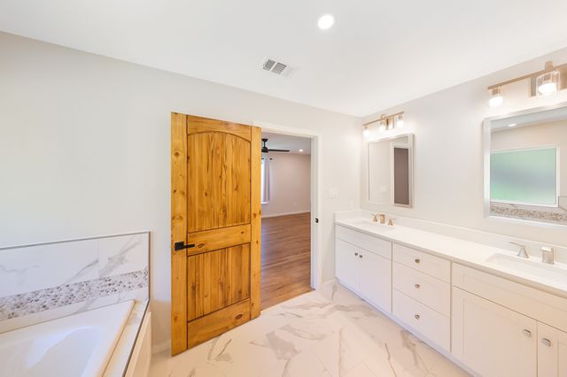 4107 Highland Road, Melissa, TX 75454