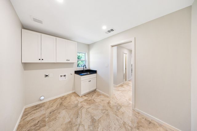 4107 Highland Road, Melissa, TX 75454