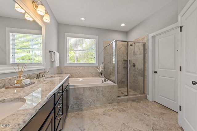 501 Wanderview Lane, Holly Springs, NC 27540