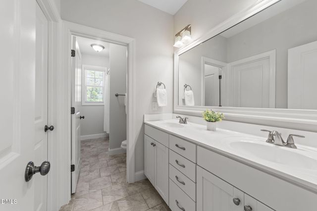 501 Wanderview Lane, Holly Springs, NC 27540