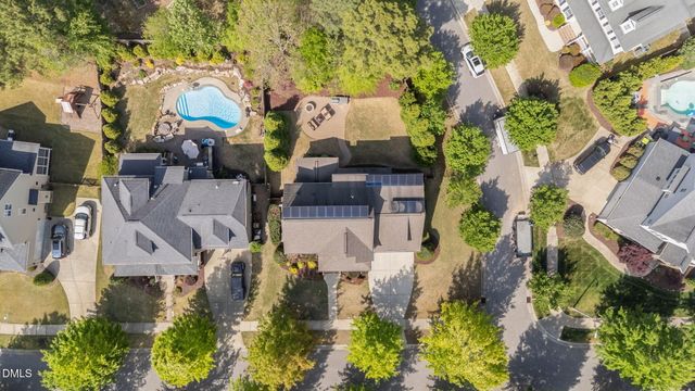 501 Wanderview Lane, Holly Springs, NC 27540