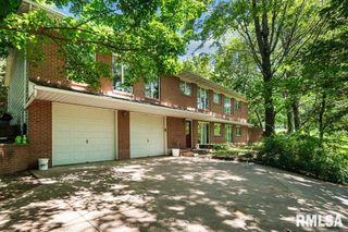 9554 ROCK RIVER VIEW, Colona, IL 61241