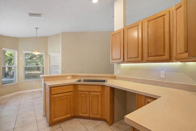 411 N WAYMAN STREET, Longwood, FL 32750