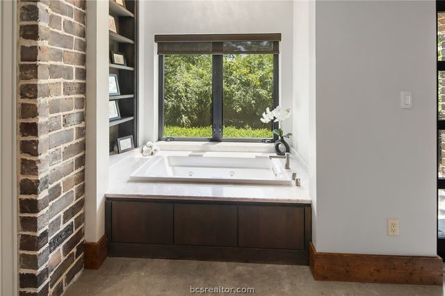 2917 Blue Belle Drive, Bryan, TX 77807