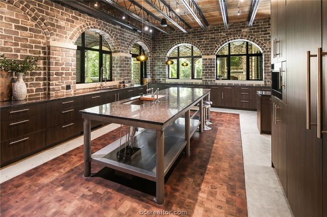 2917 Blue Belle Drive, Bryan, TX 77807