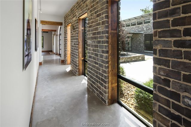 2917 Blue Belle Drive, Bryan, TX 77807